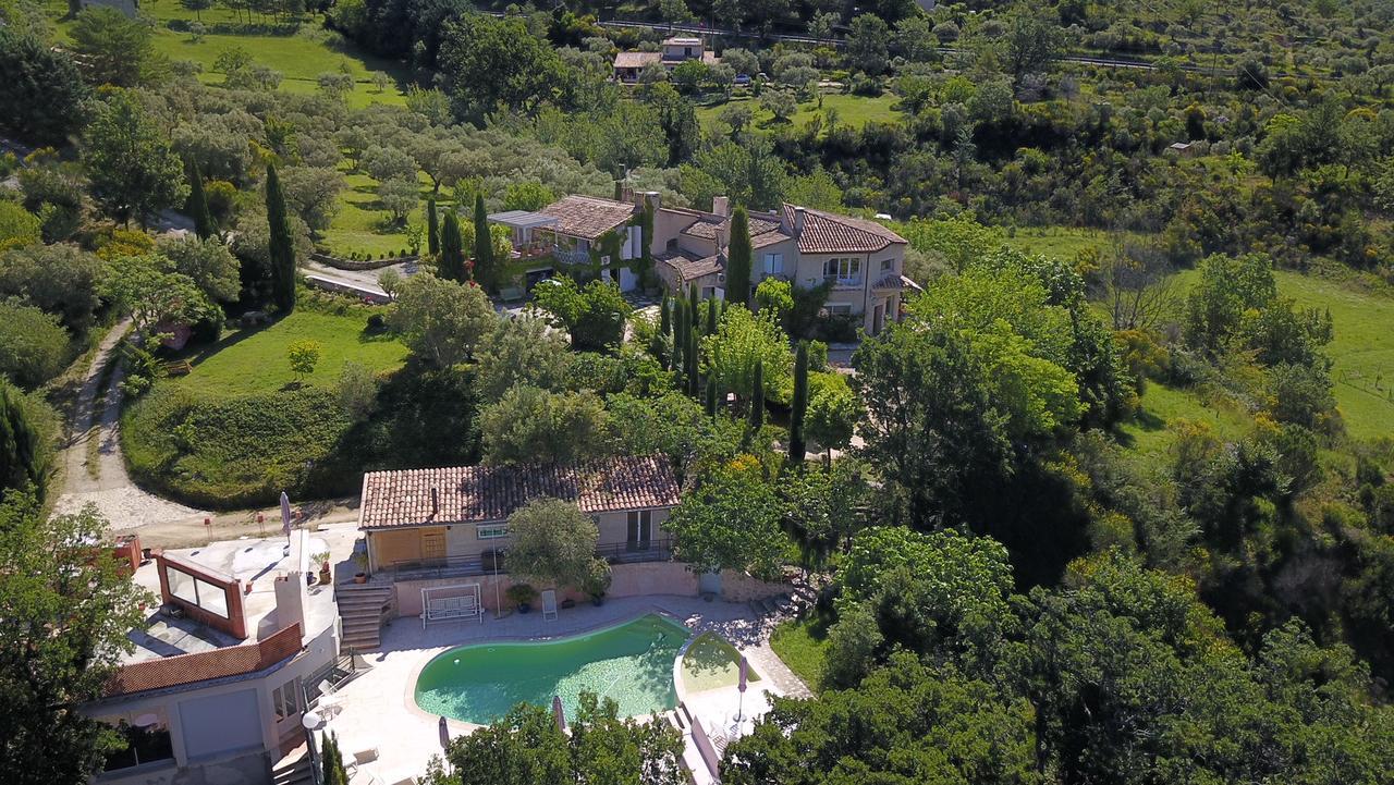 Le Jas Du Colombier Villa Moustiers-Sainte-Marie Luaran gambar